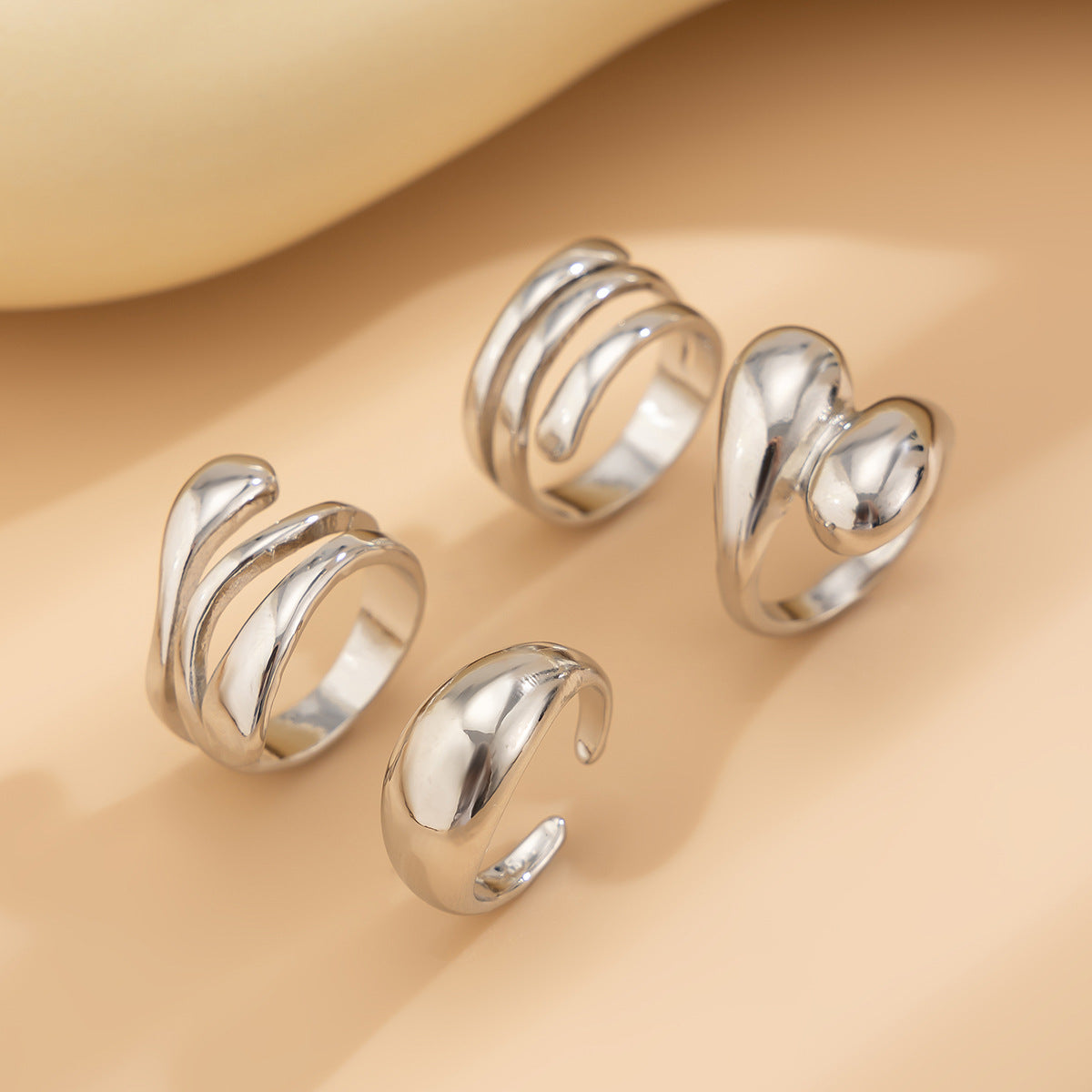 Fashionable and Simple Ring Set