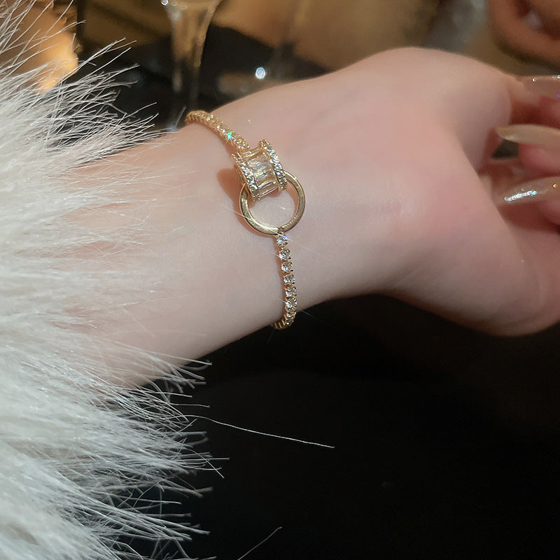circle chain bracelet (gold or silver)