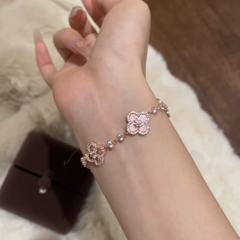 Zircon Rhombus Flower Adjustable Bracelet Light Luxury High-end Feel