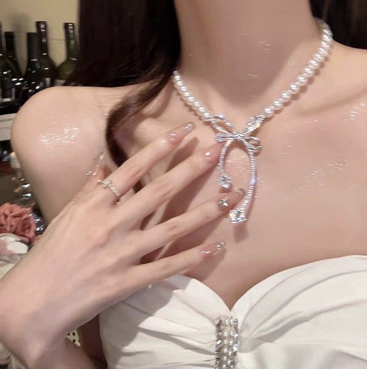 Inlaid Diamond Bowknot Pearl Necklace Collarbone Chain