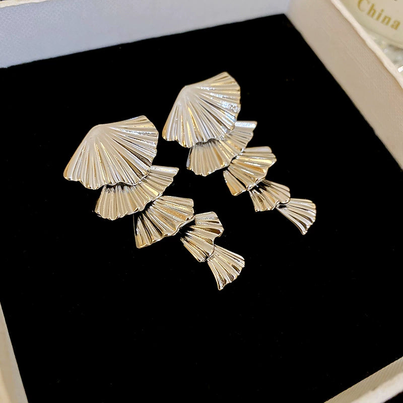 Silver Needle High-End Metal Tassel Earrings Simple Luxury Style