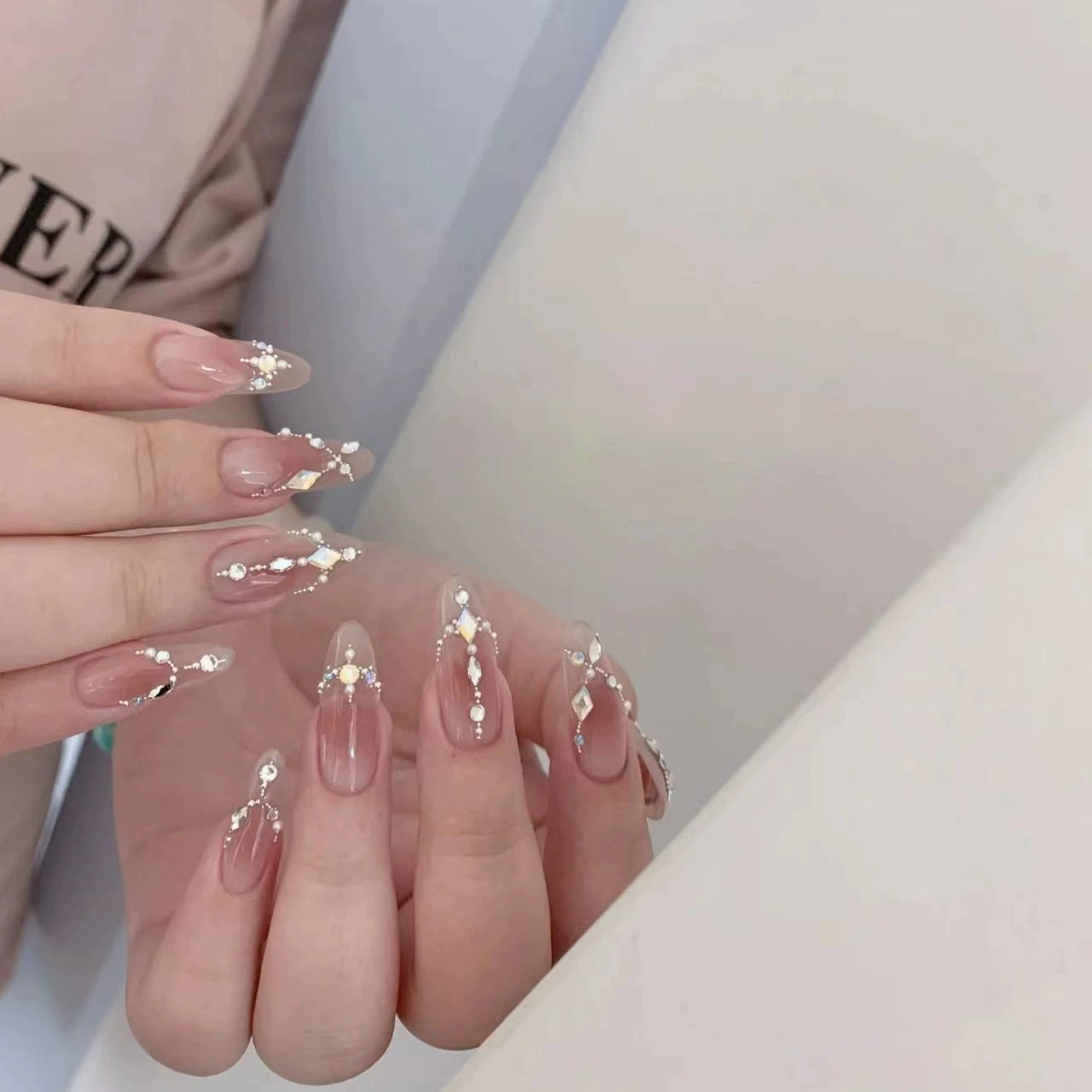 Handmade Wearable Nails Blush Shiny Rhinestones Steel Beads Ice Transparent Pure Desire Hot Girl