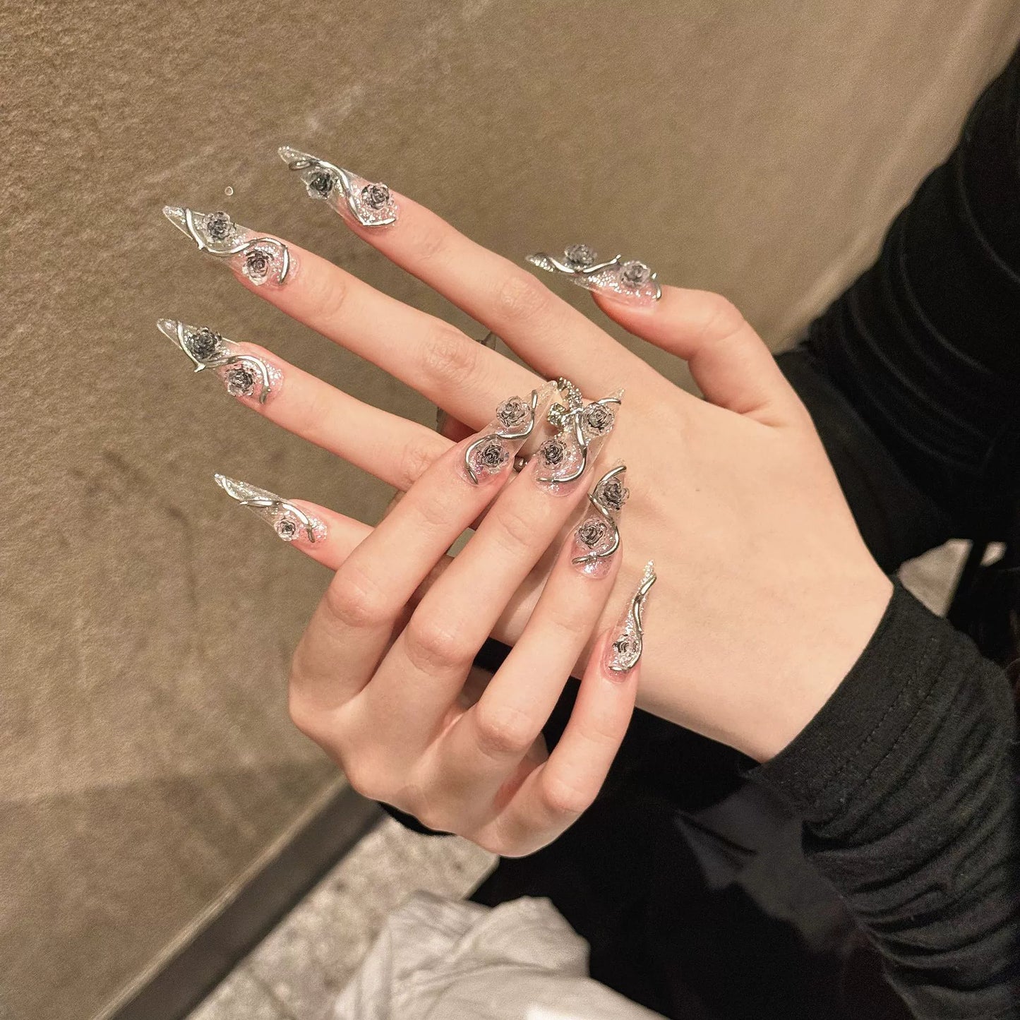 Metal False Nail Art Thorn Rose Niche Atmosphere