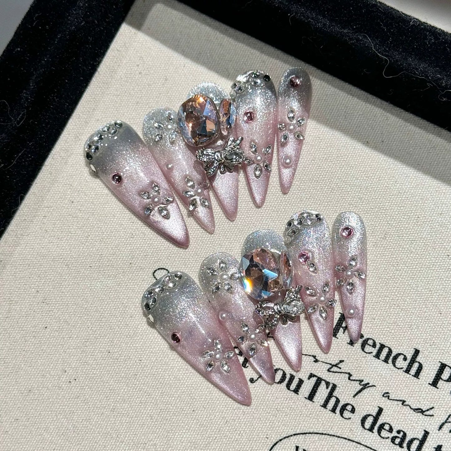 Wearable Nails Art Heavy Craft Luxurious Peach Pink Gradient Chain