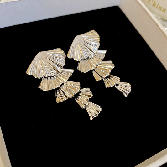 Silver Needle High-End Metal Tassel Earrings Simple Luxury Style