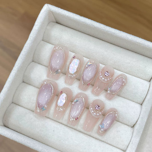 Wearable Nails High-end Spring Summer Crystal Cat's Eye Shell Light Luxury Style
